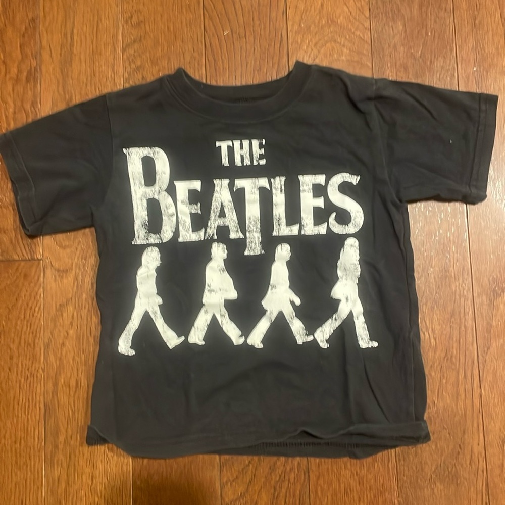 Used kids Beatles 3T tshirt